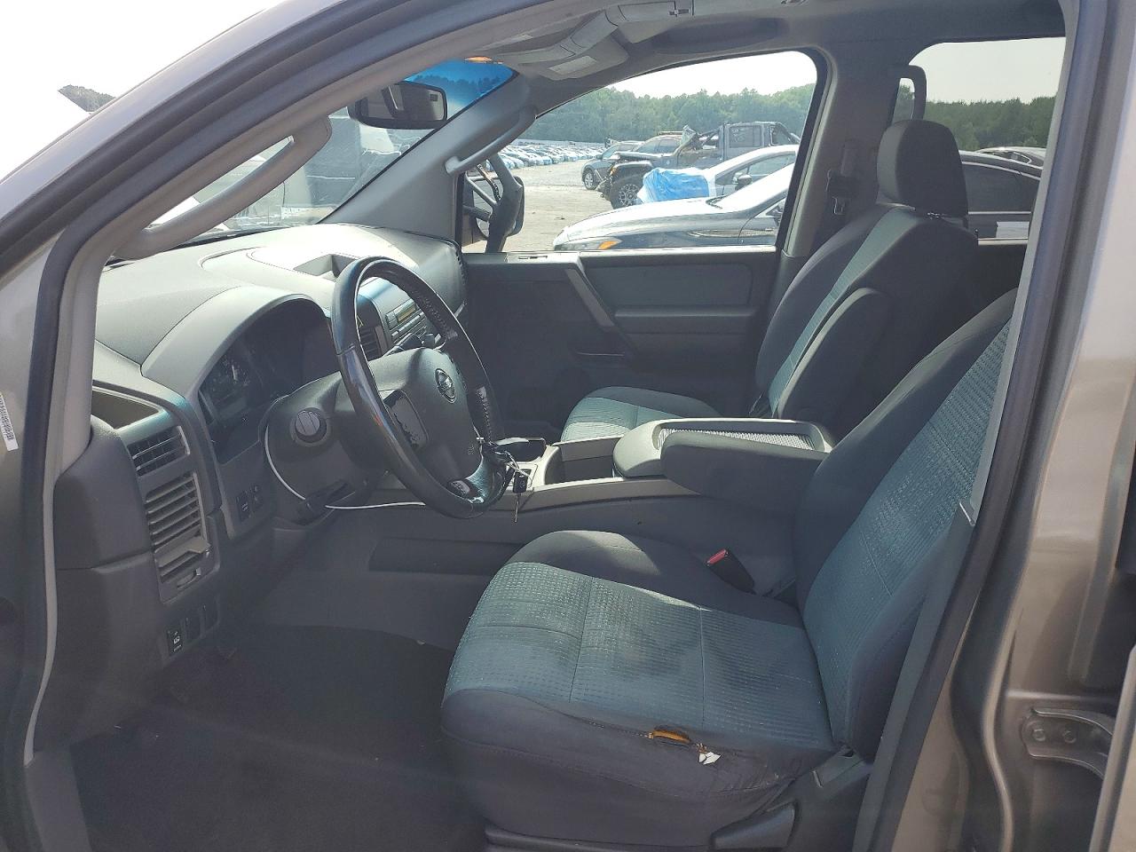 2006 NISSAN TITAN