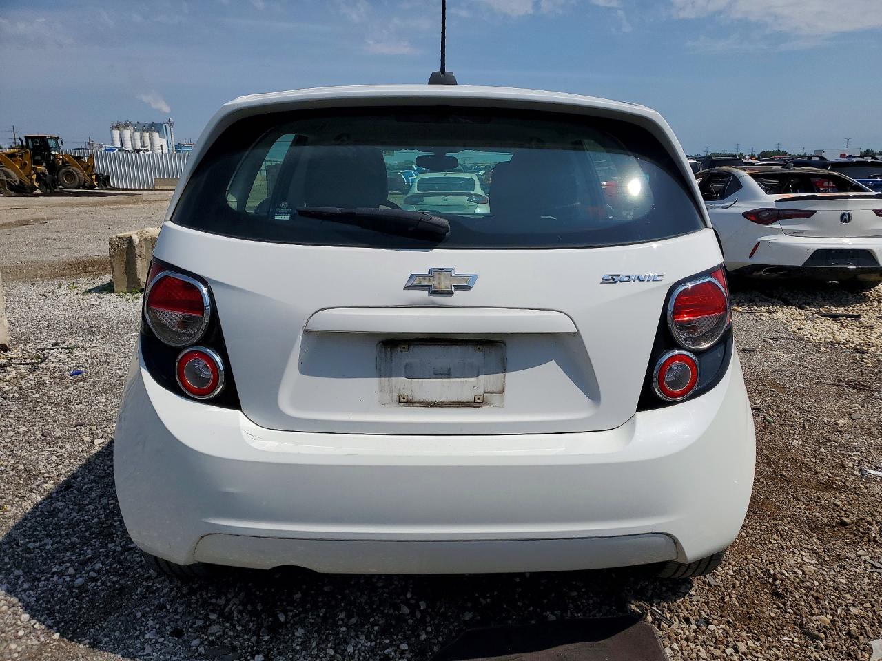 2015 CHEVROLET SONIC