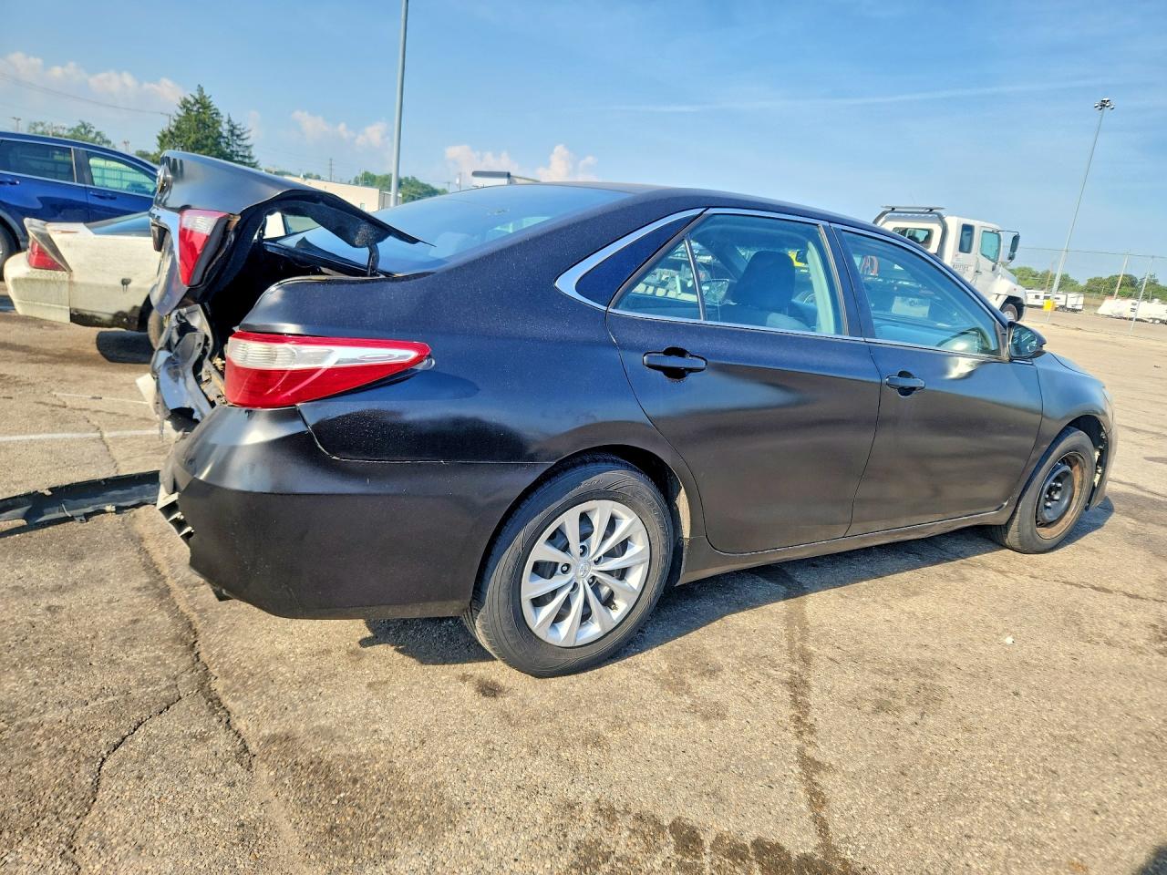 2015 TOYOTA CAMRY SOLA