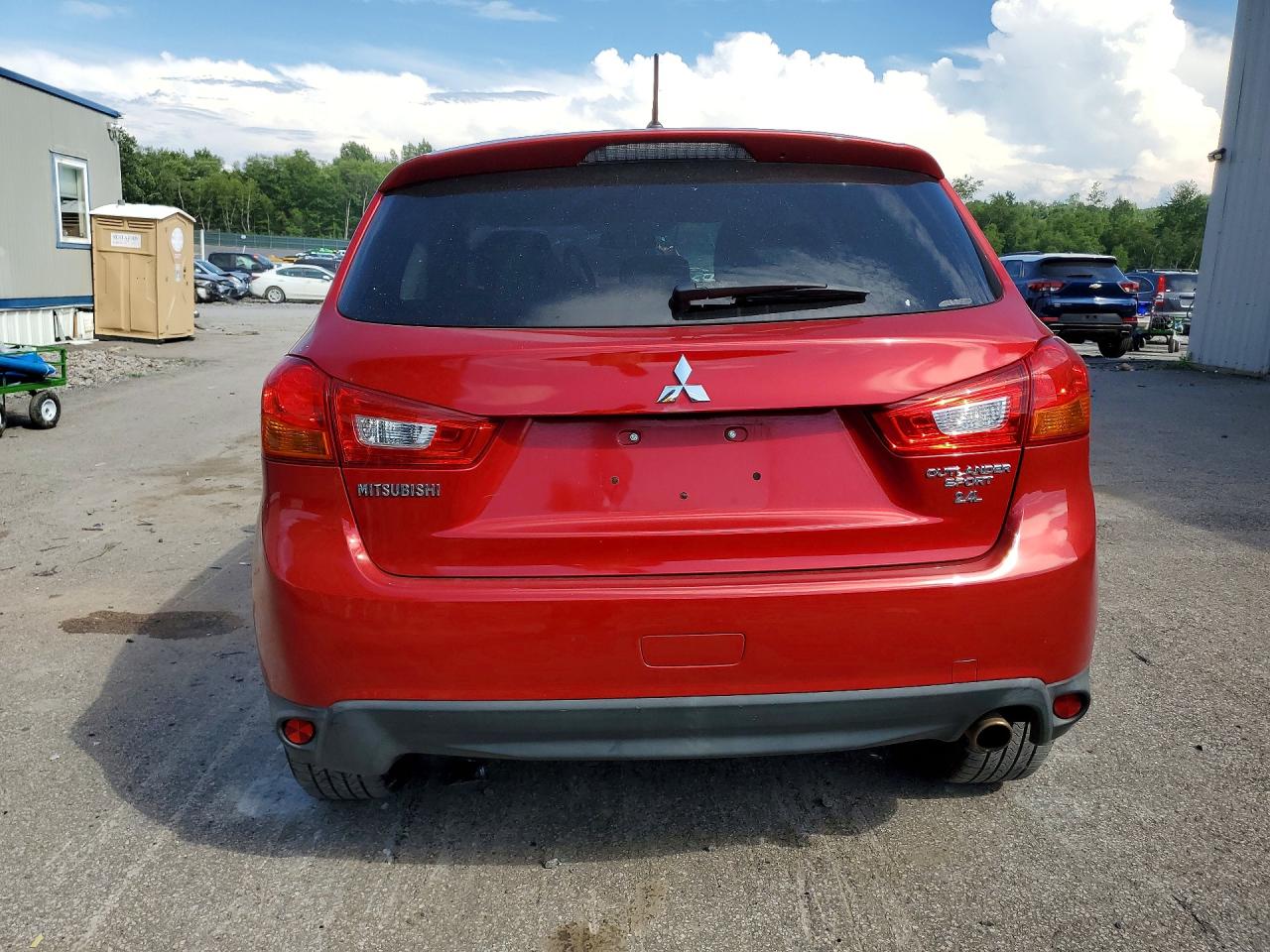 2015 MITSUBISHI OUTLANDER