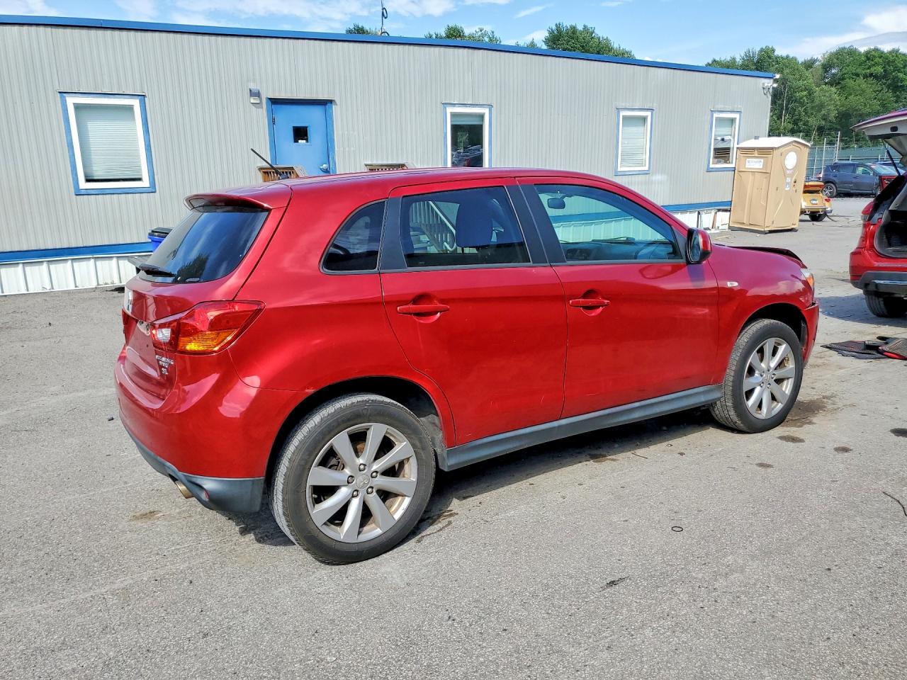 2015 MITSUBISHI OUTLANDER