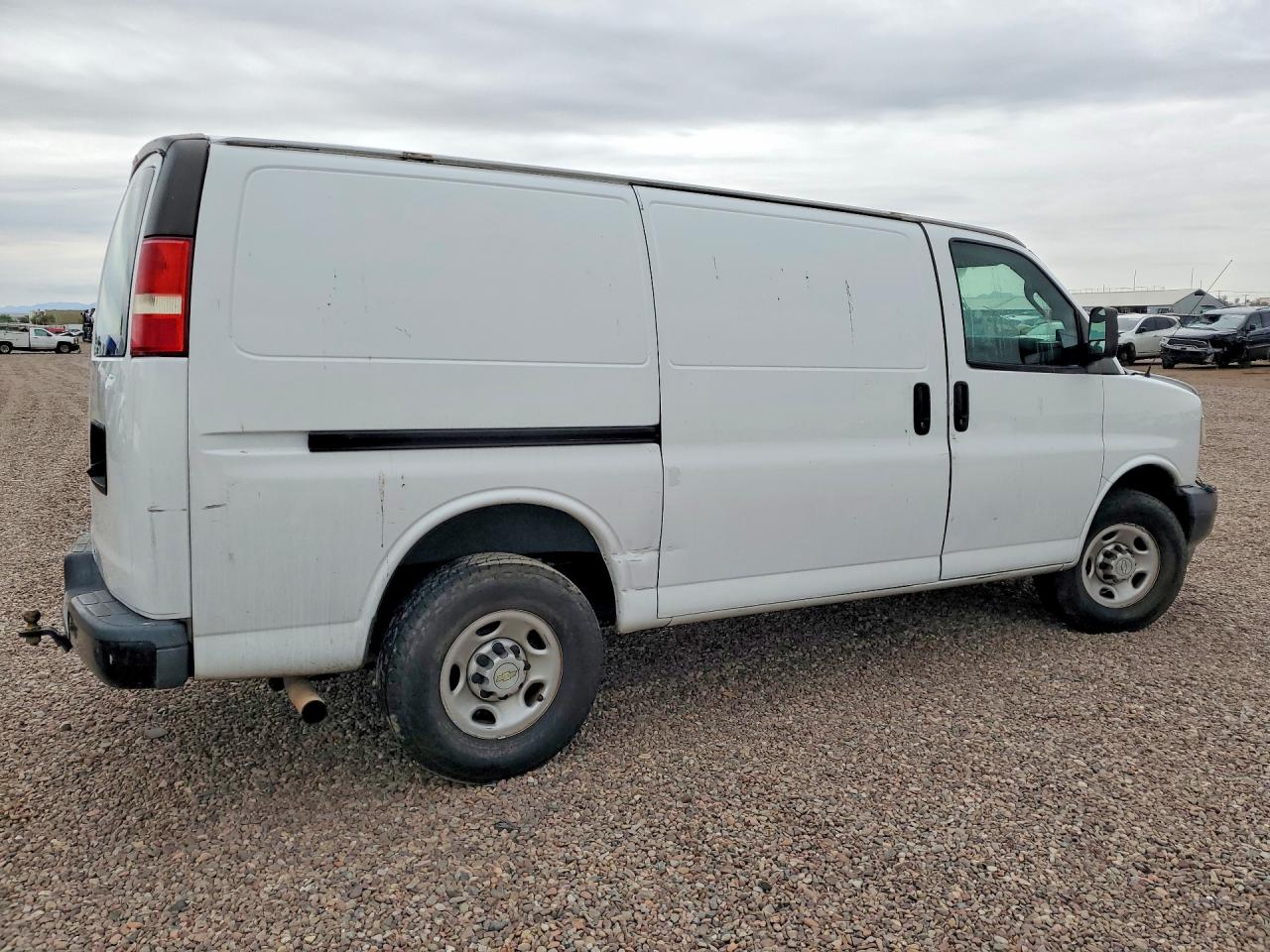 2020 CHEVROLET EXPRESS