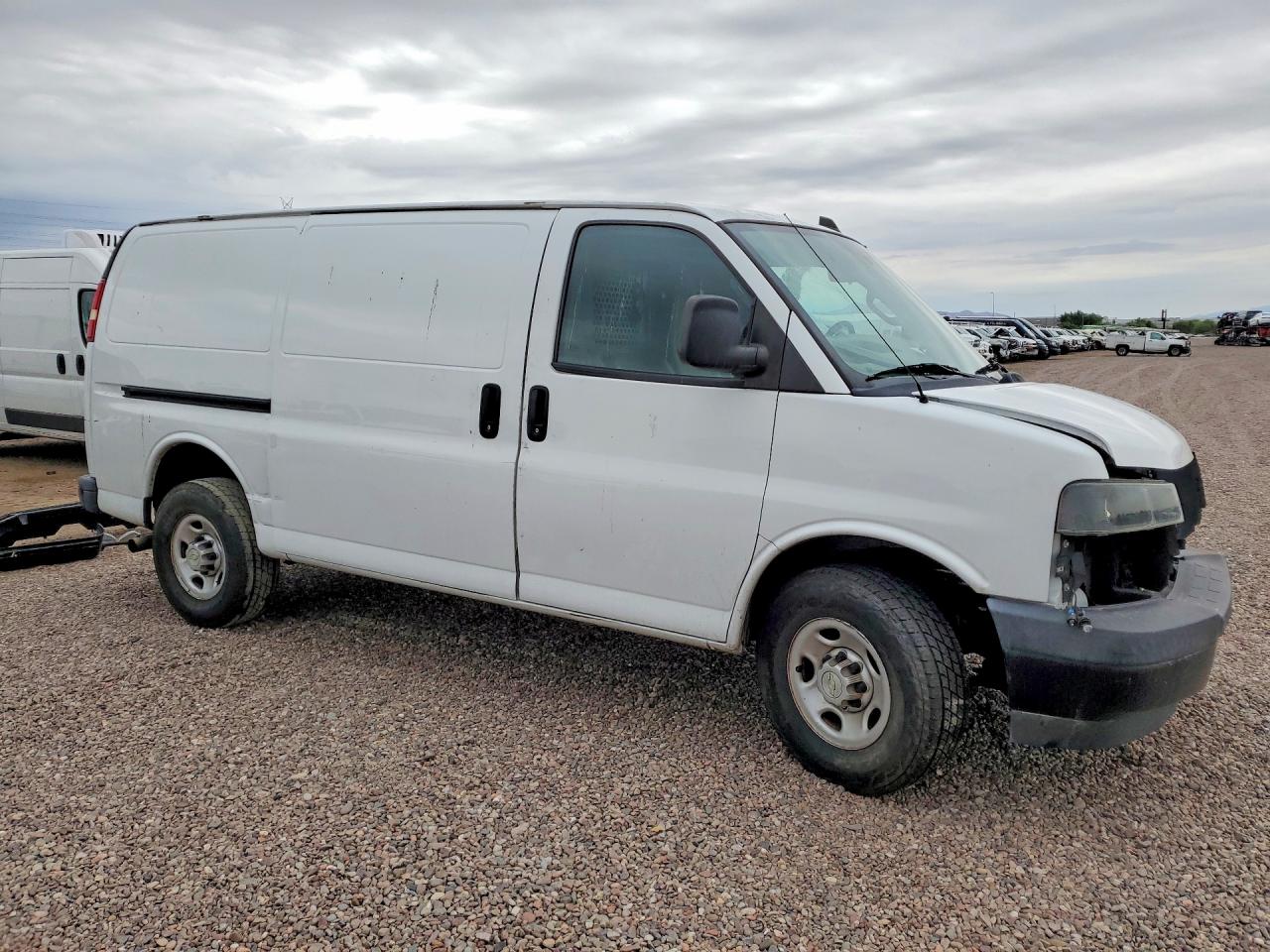 2020 CHEVROLET EXPRESS