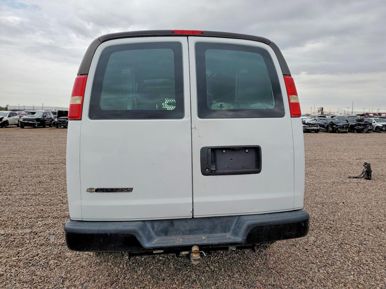 2020 CHEVROLET EXPRESS