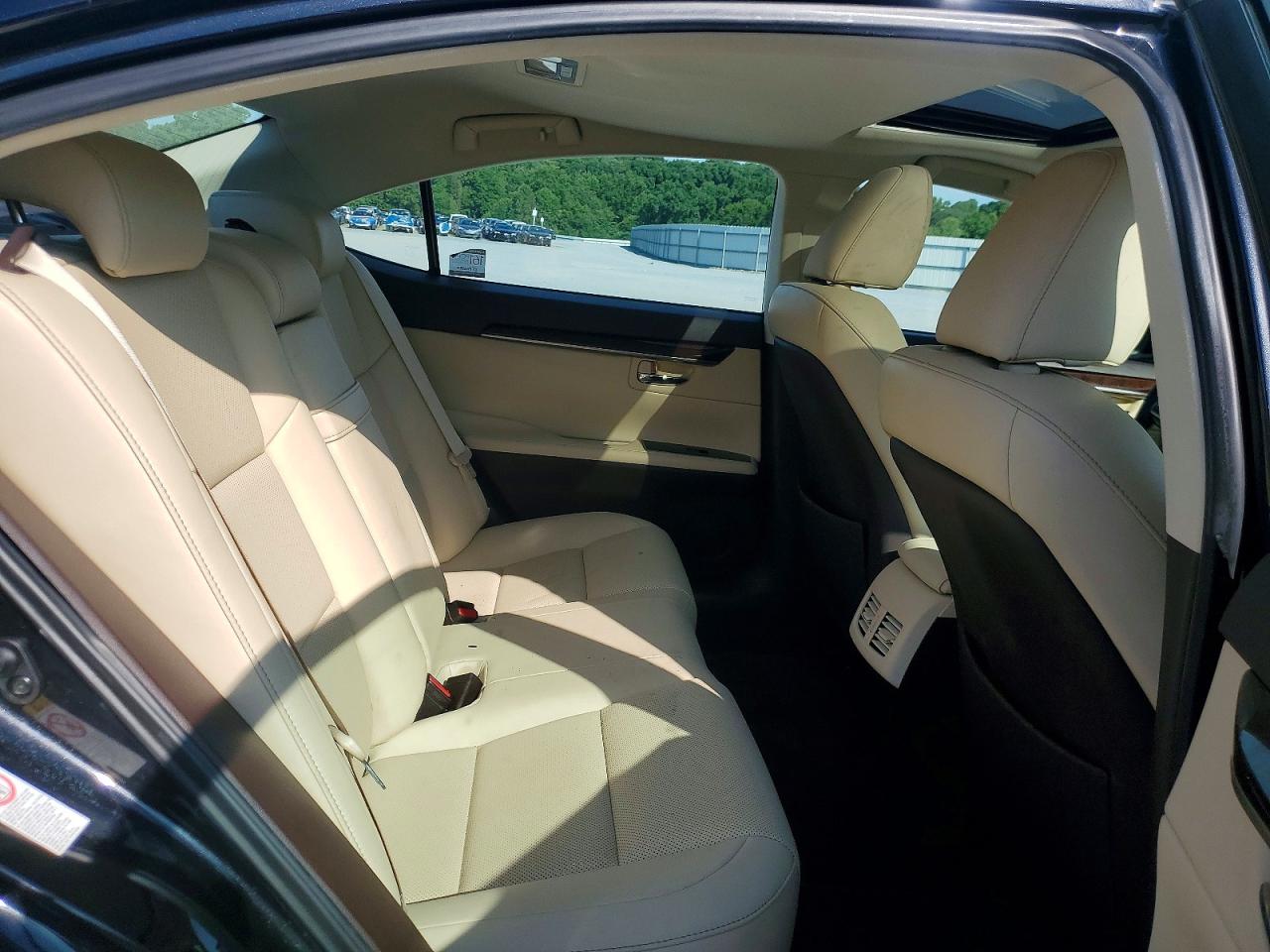 2017 LEXUS ES350