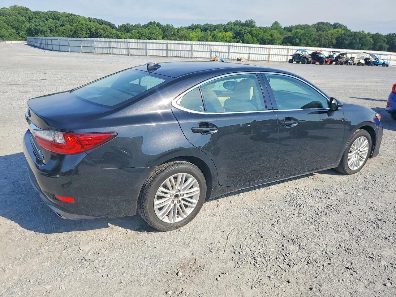 2017 LEXUS ES350