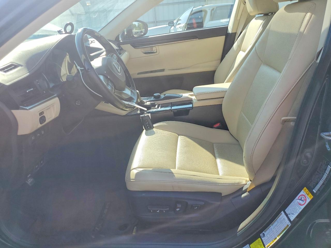 2017 LEXUS ES350