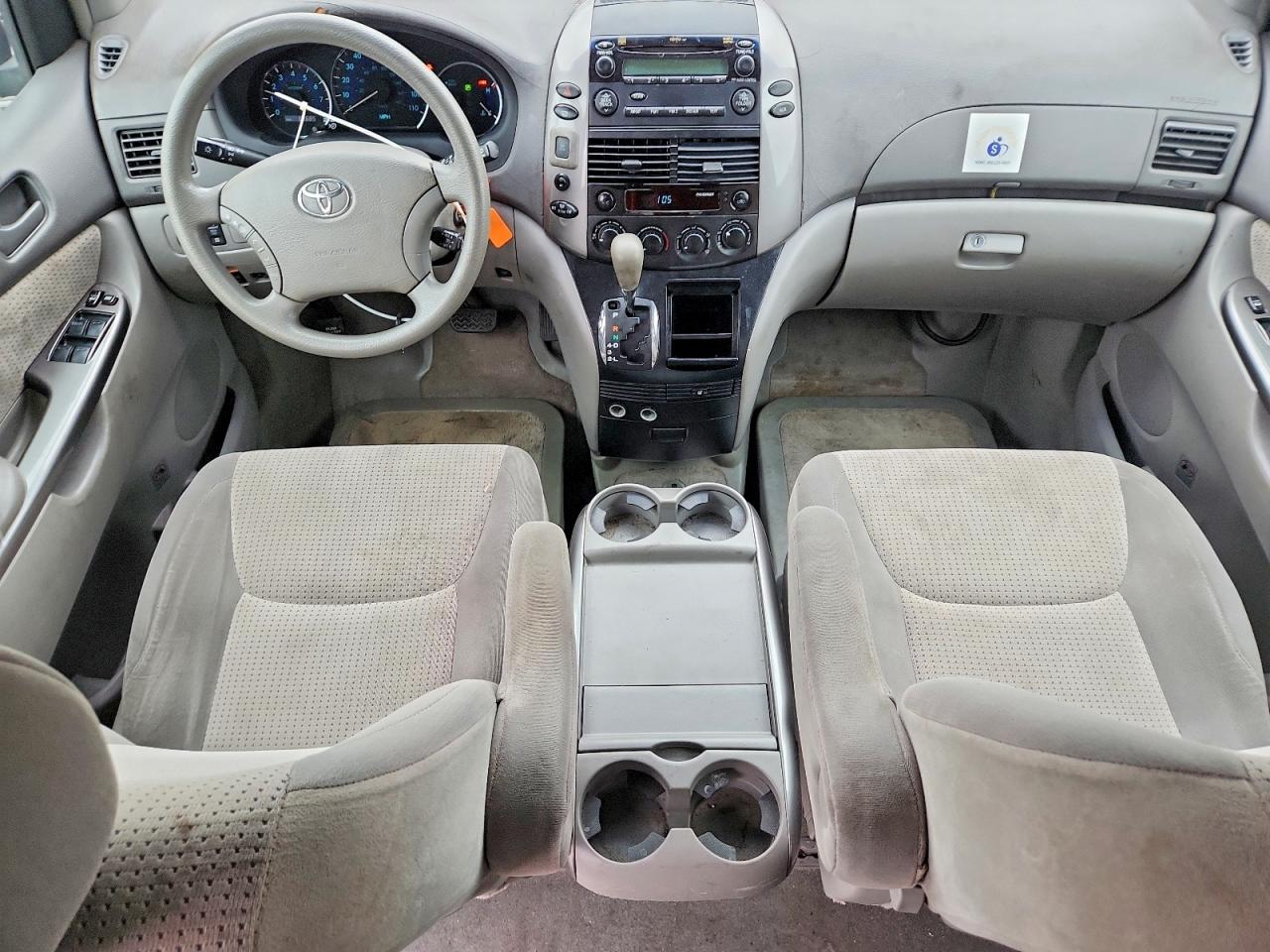 2008 TOYOTA SIENNA