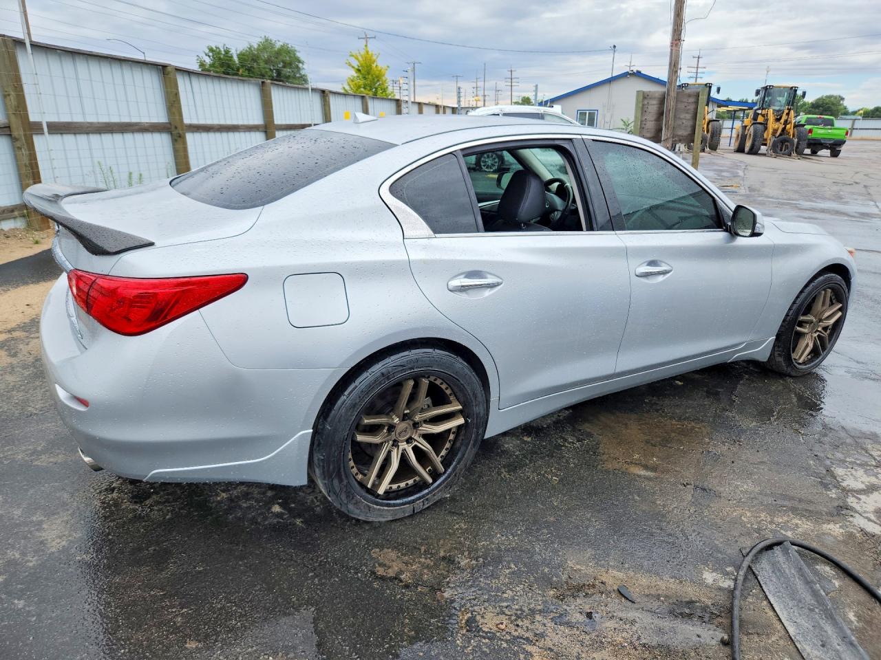 2016 INFINITI Q50 2.0T P