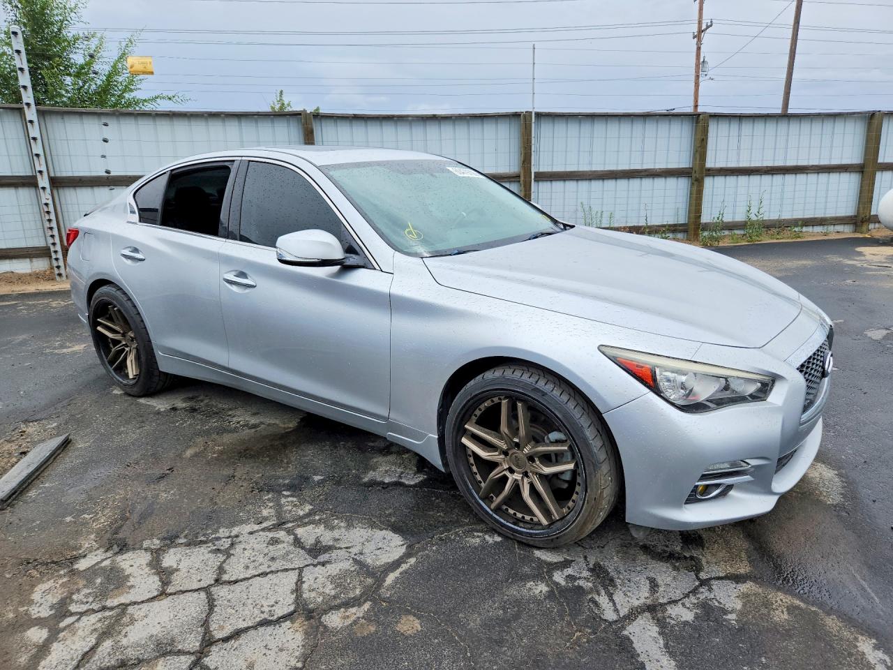 2016 INFINITI Q50 2.0T P