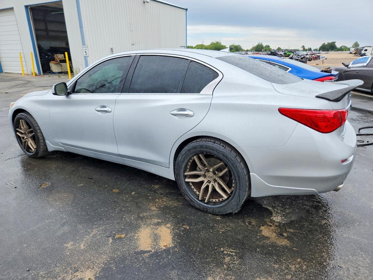 2016 INFINITI Q50 2.0T P
