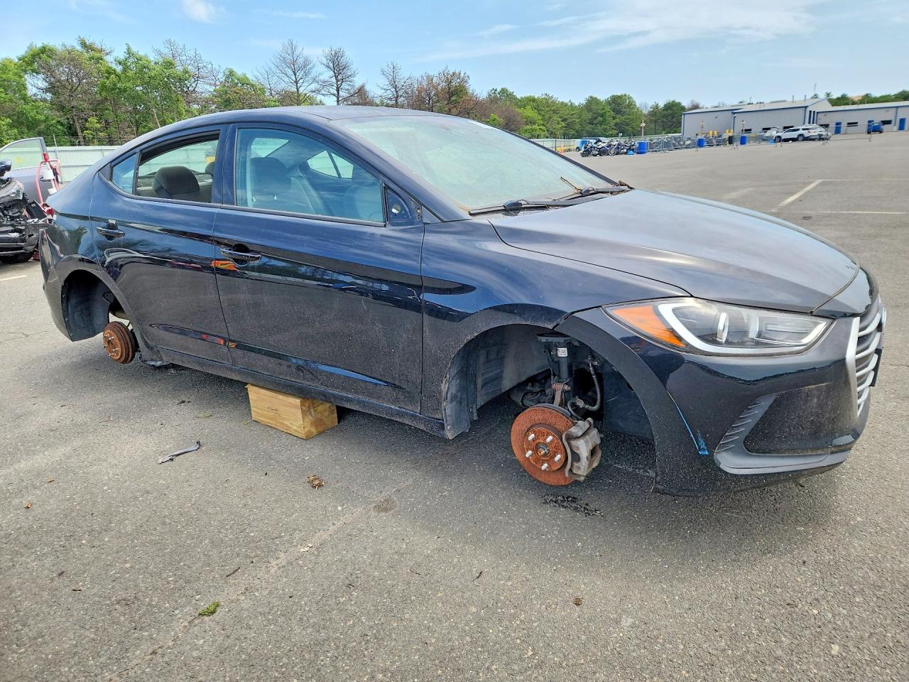 2017 HYUNDAI ELANTRA