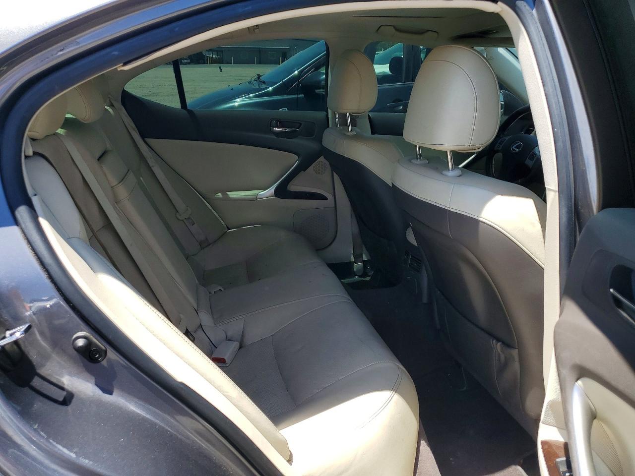 2012 LEXUS IS