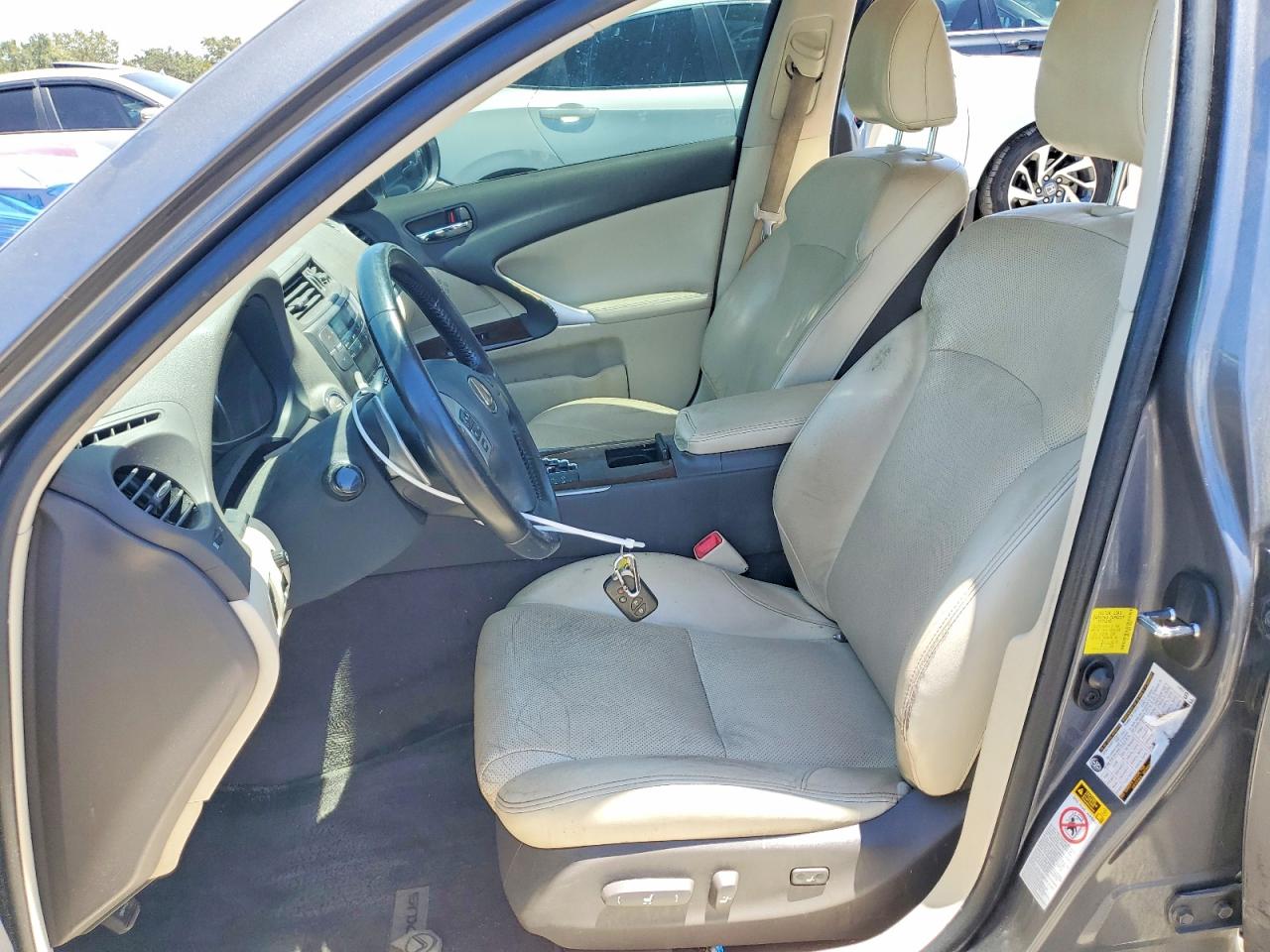 2012 LEXUS IS