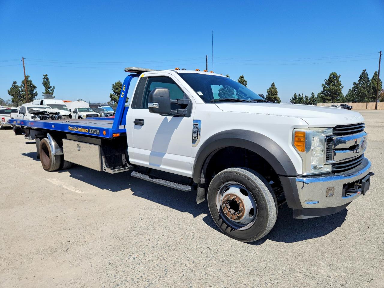 2017 FORD F550
