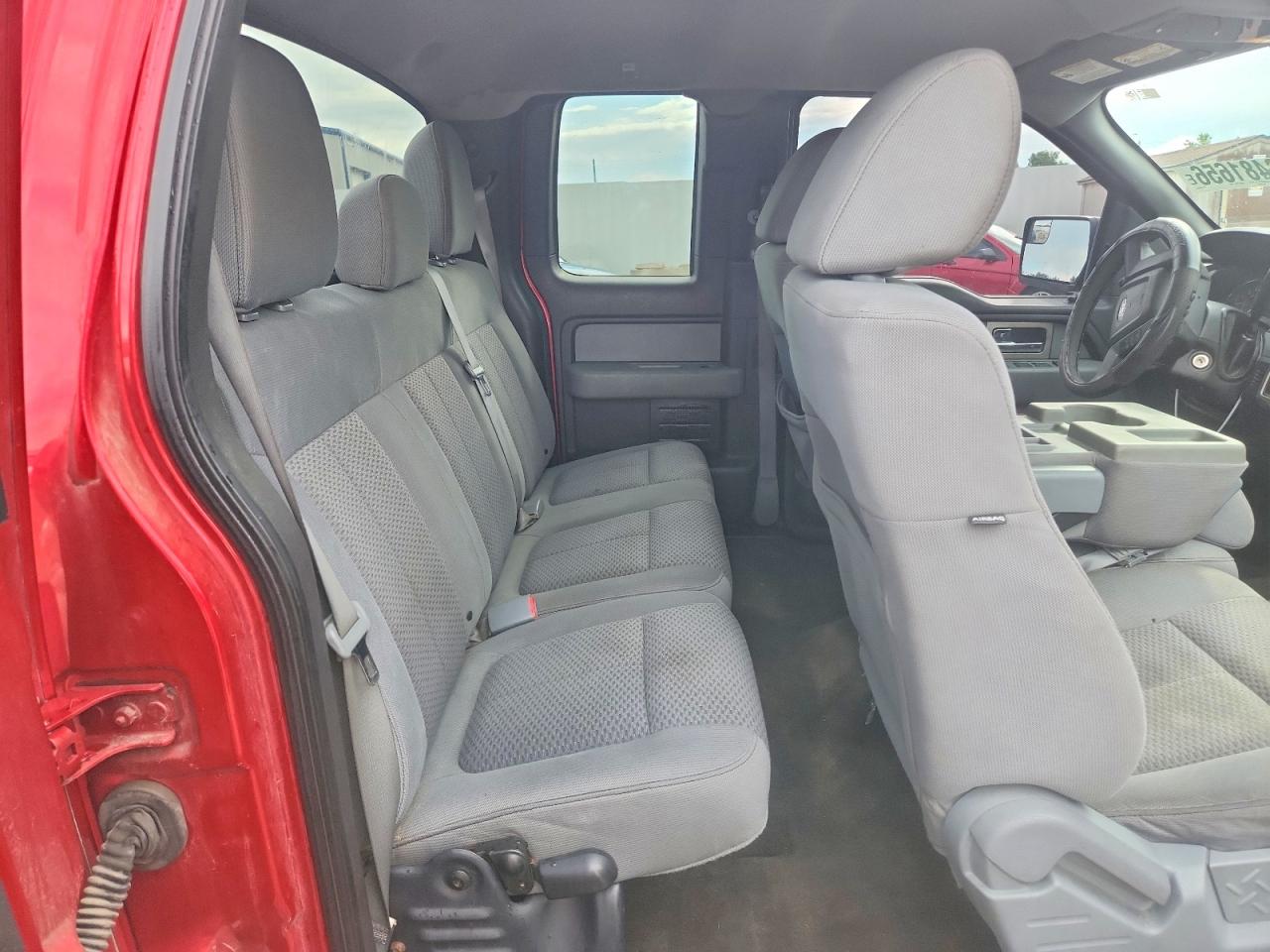 2011 FORD F150