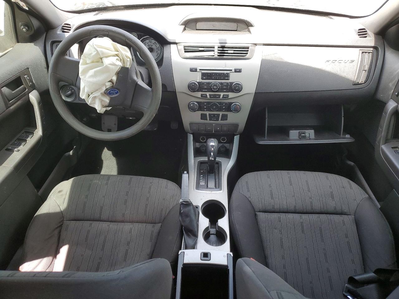 2011 FORD FOCUS