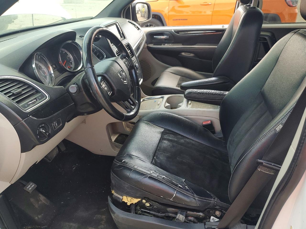2017 DODGE CARAVAN