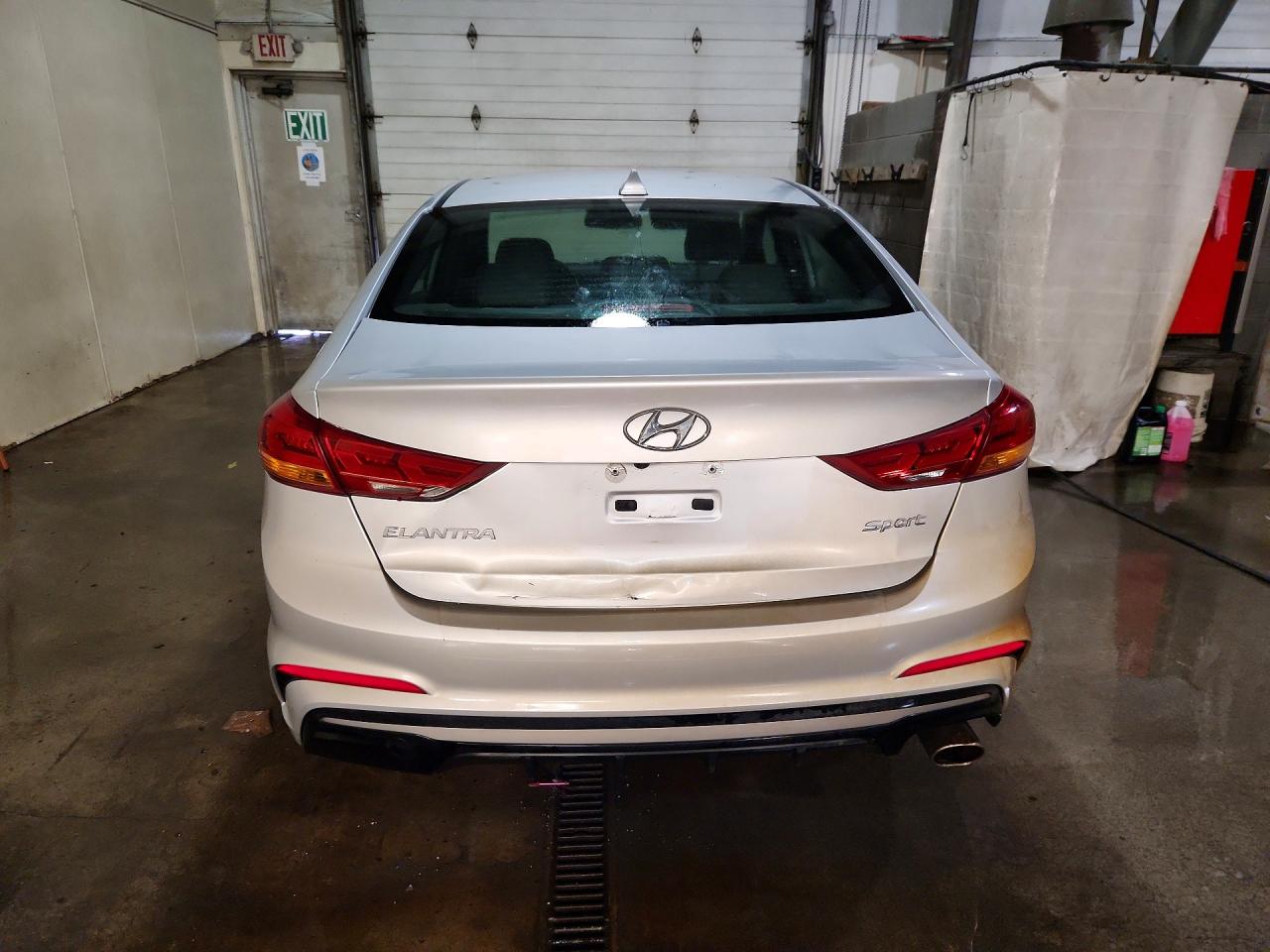 2018 HYUNDAI ELANTRA