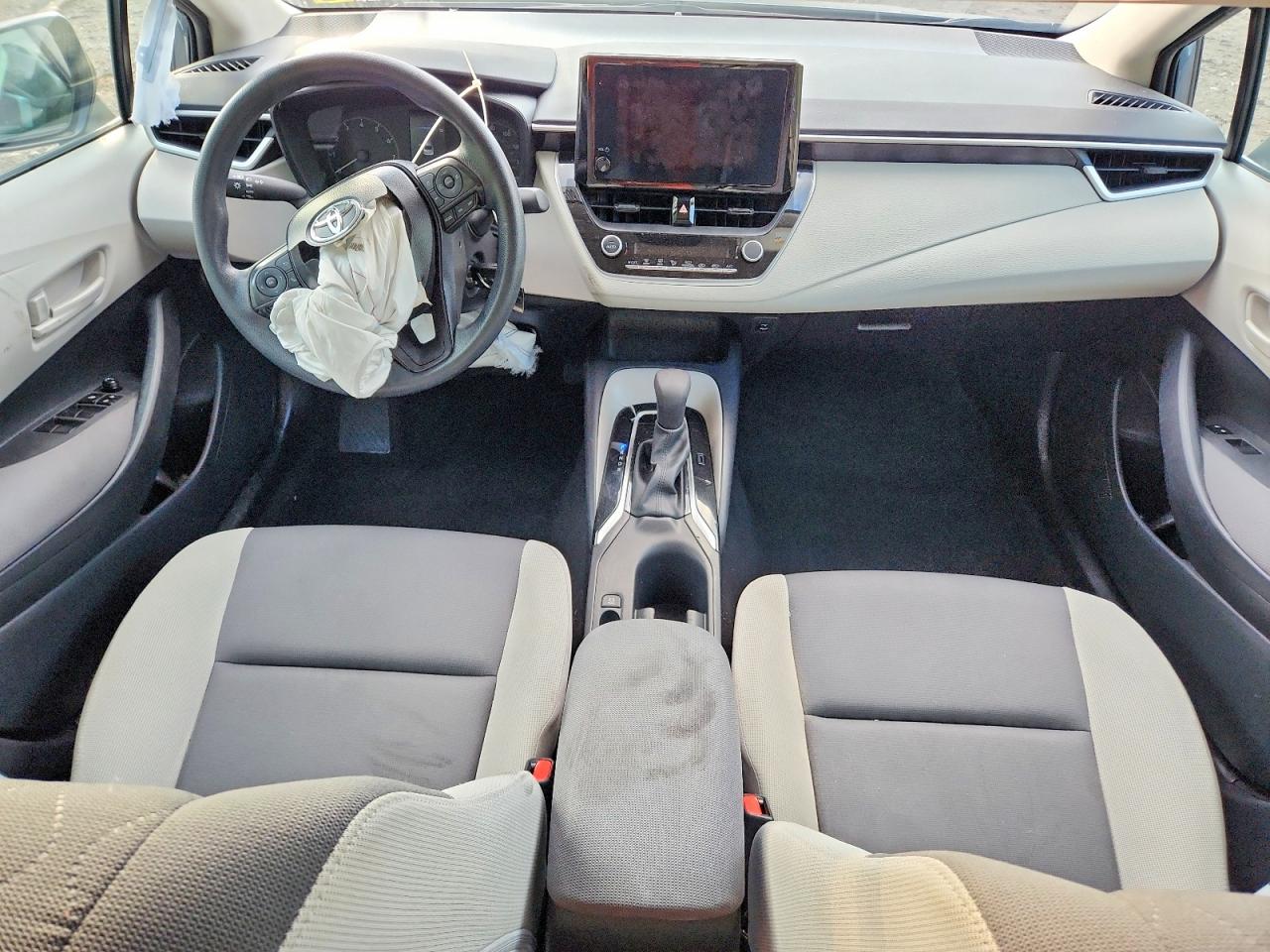 2025 TOYOTA COROLLA