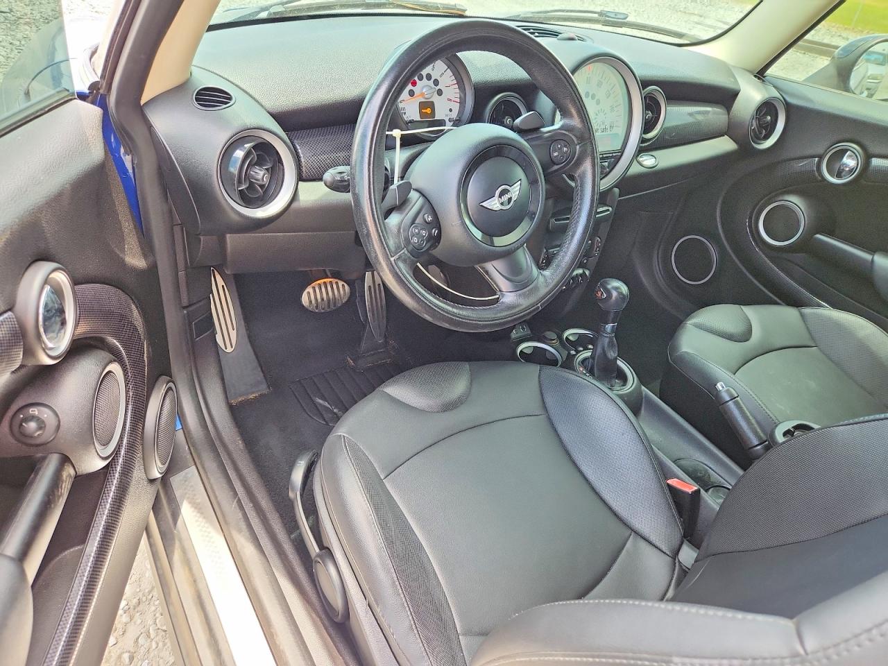 2013 MINI COOPER