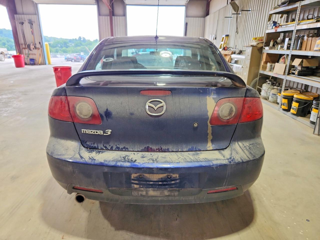 2006 MAZDA 3