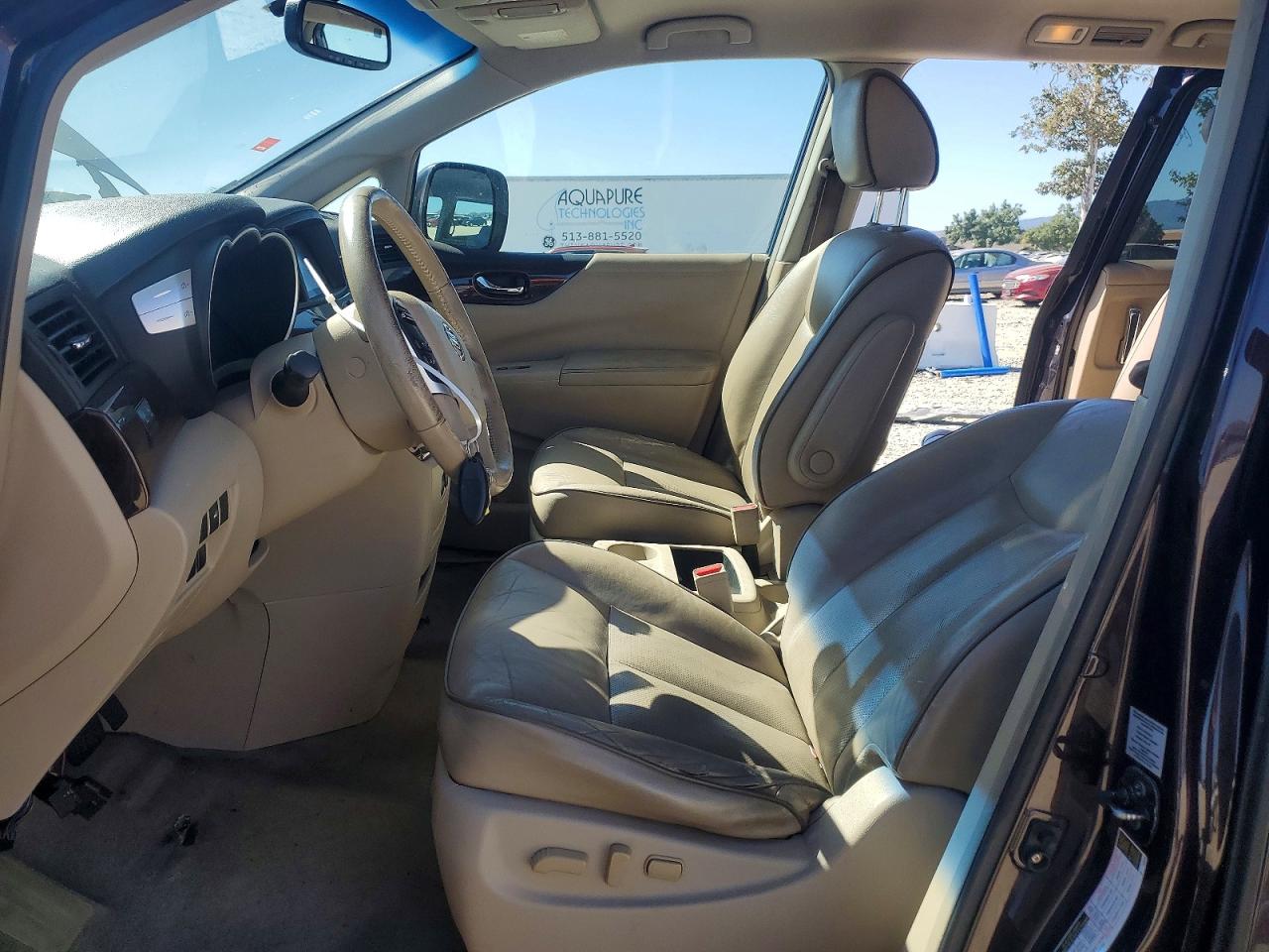 2011 NISSAN QUEST