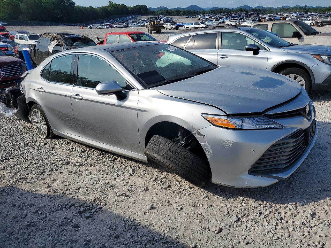 2020 TOYOTA CAMRY