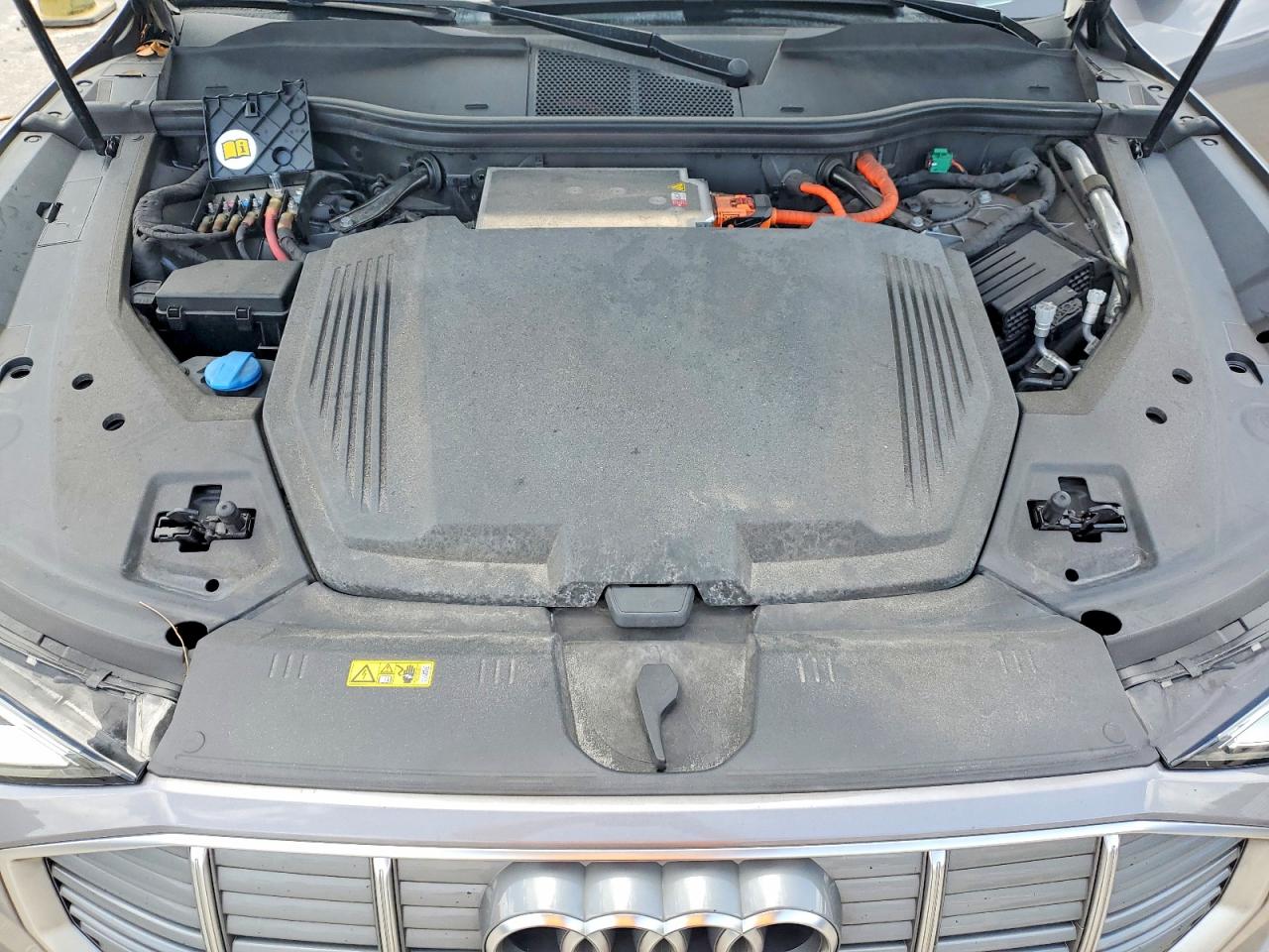 2019 AUDI E-TRON