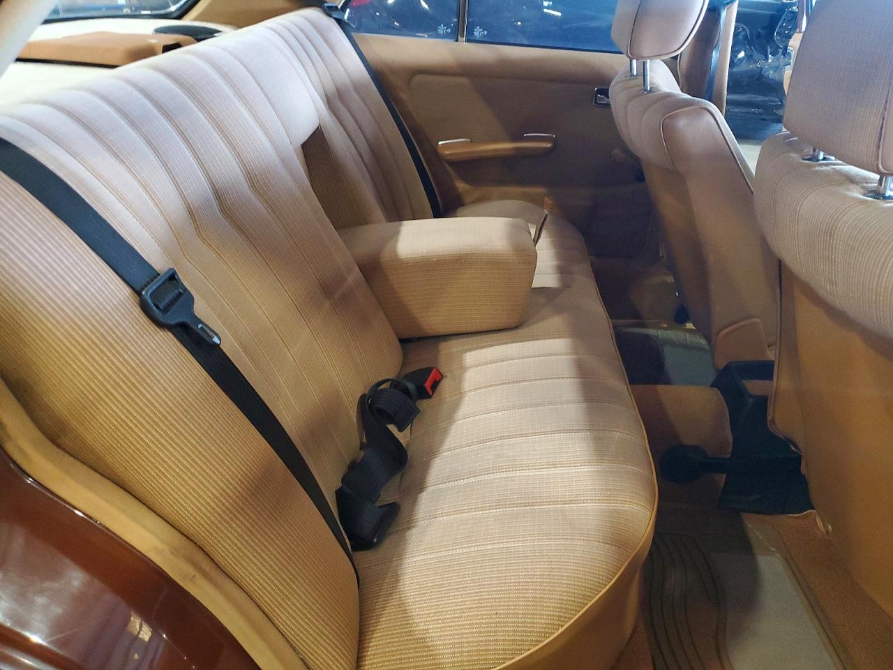 1984 MERCEDES-BENZ S-CLASS
