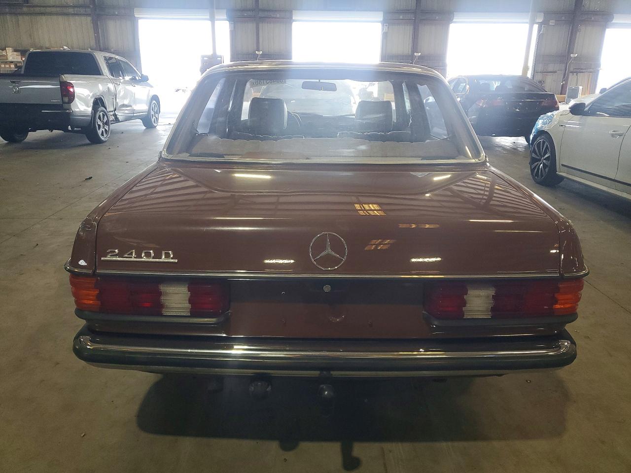 1984 MERCEDES-BENZ S-CLASS