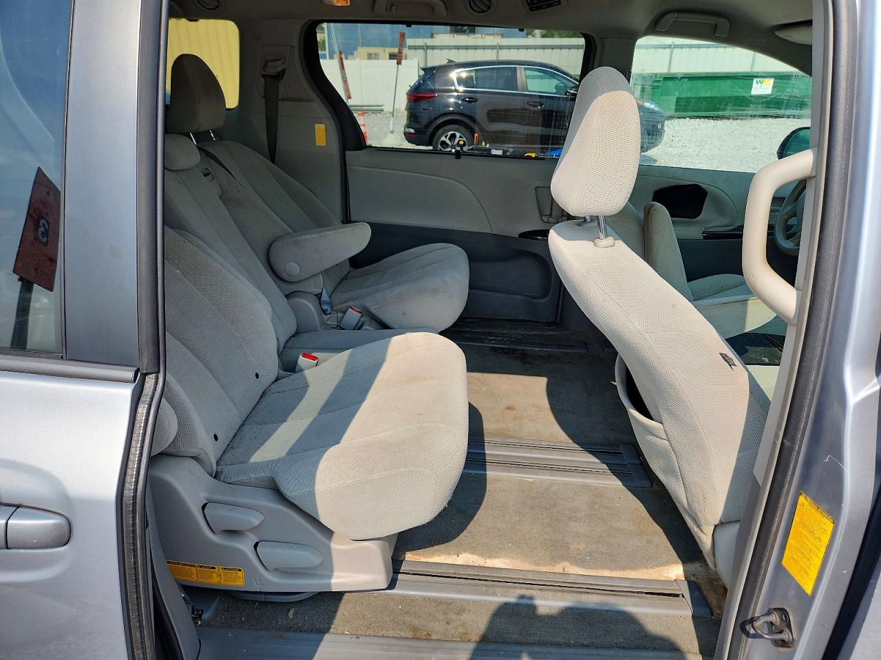 2014 TOYOTA SIENNA