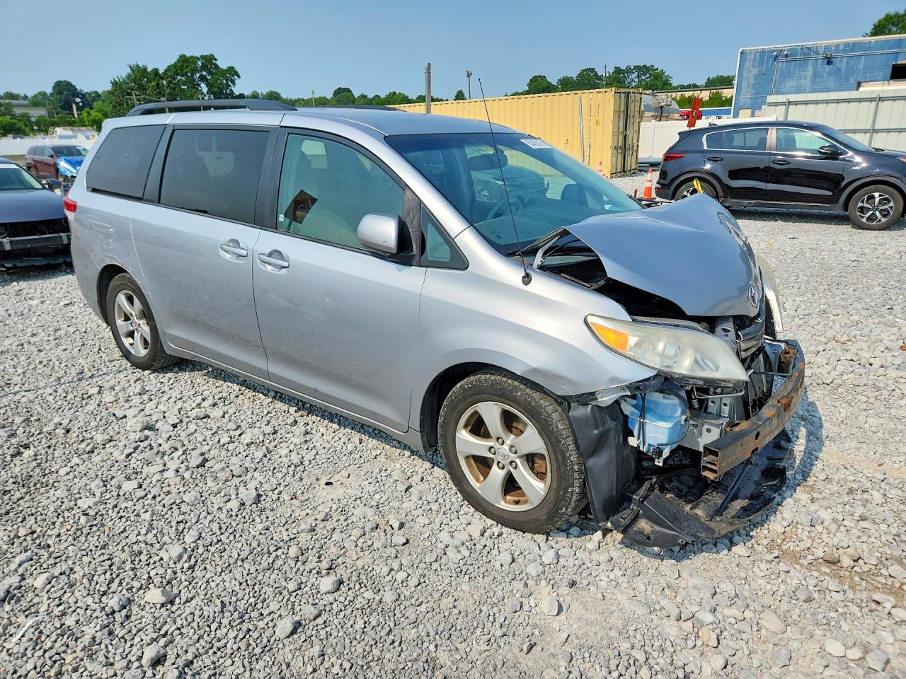 2014 TOYOTA SIENNA