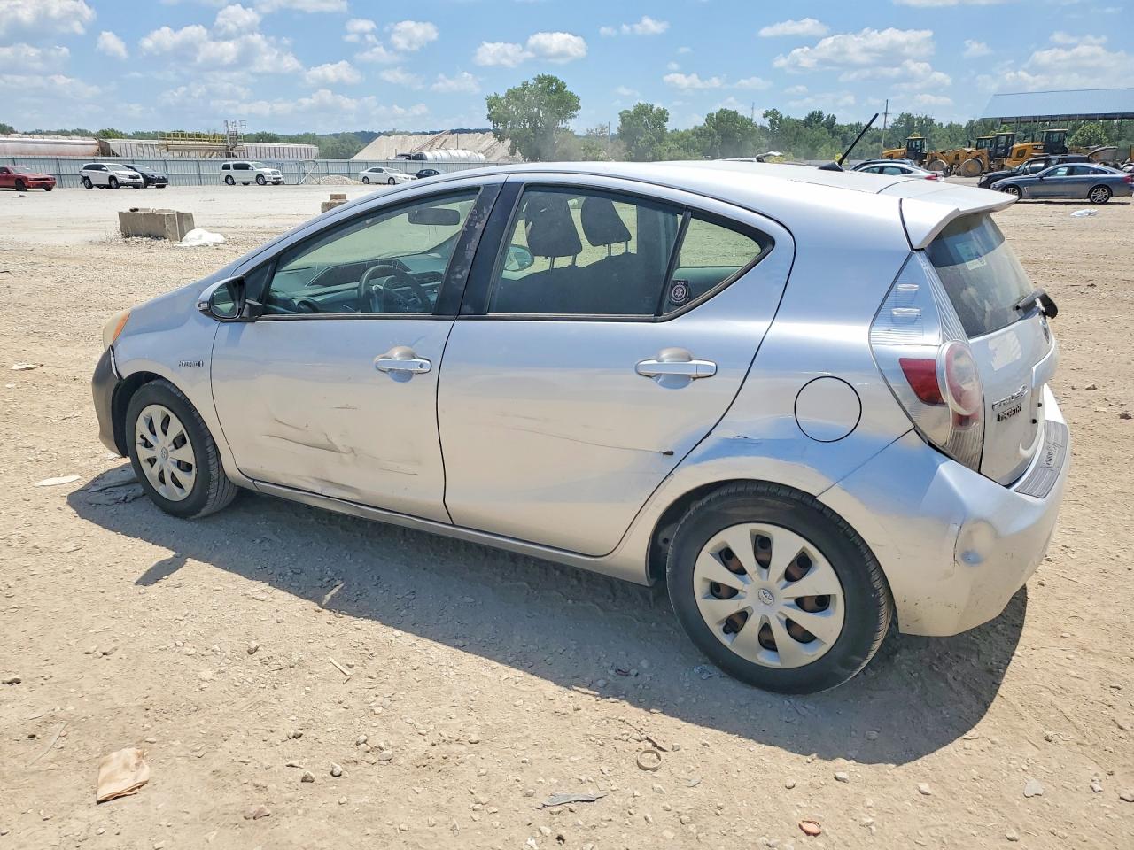 2013 TOYOTA PRIUS