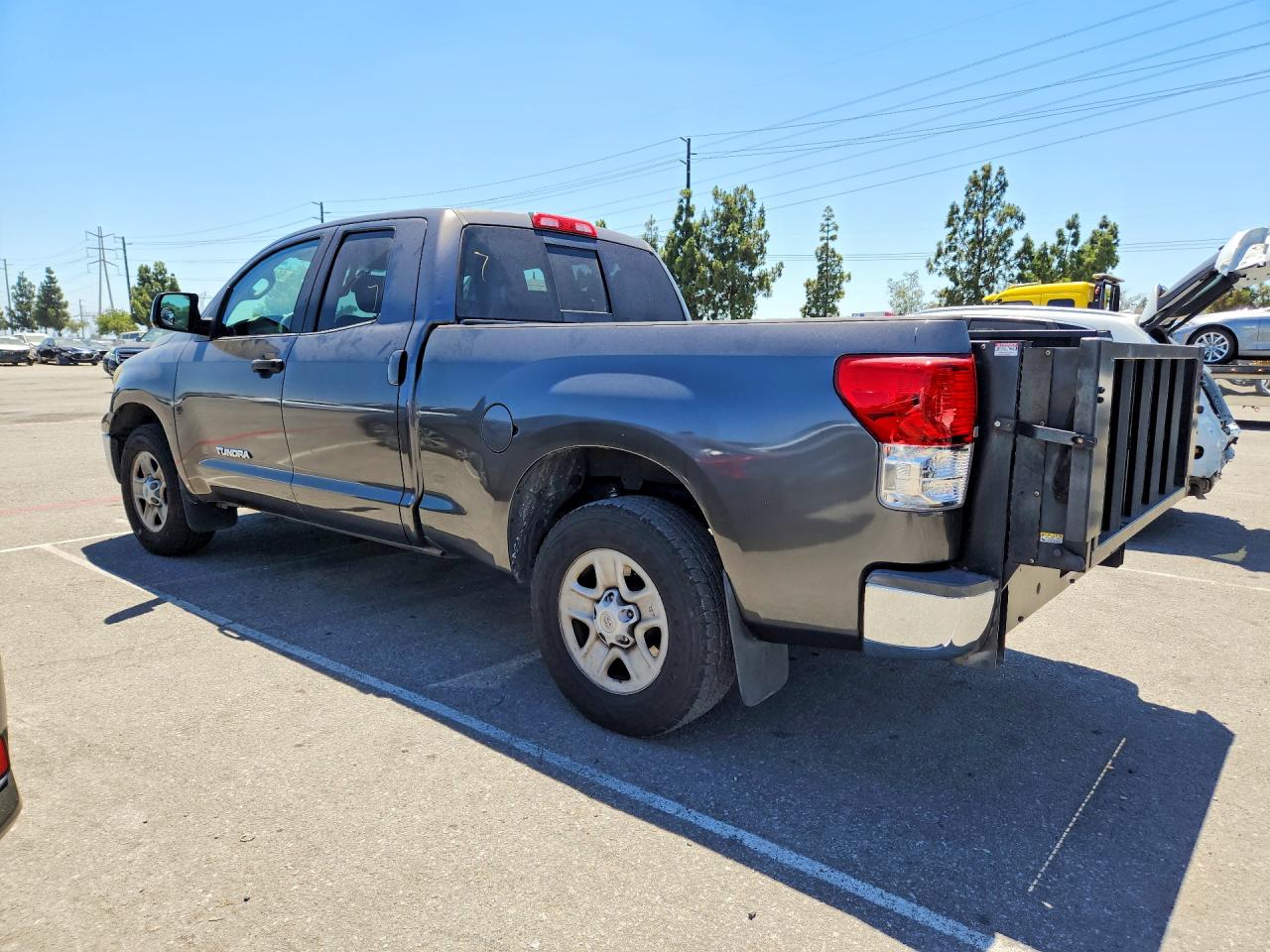 2012 TOYOTA TUNDRA