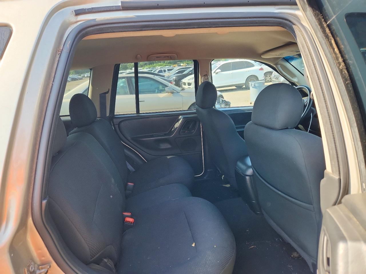 2004 JEEP CHEROKEE