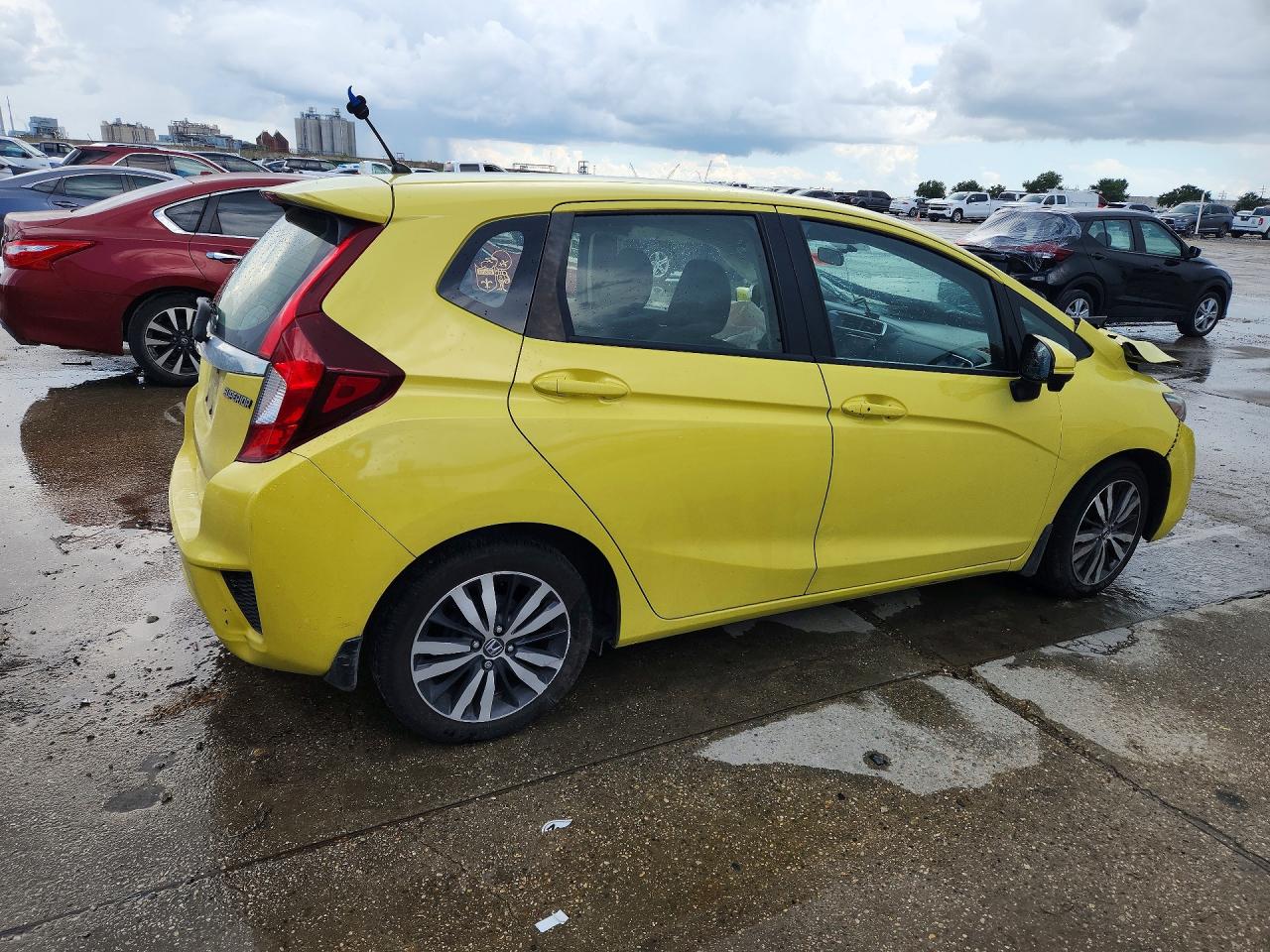 2016 HONDA FIT