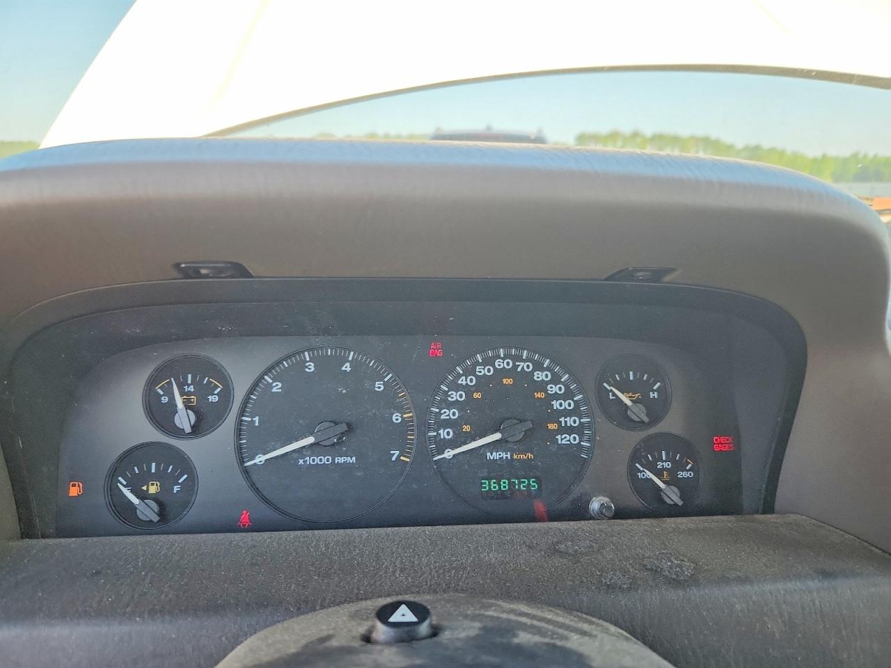 2002 JEEP CHEROKEE