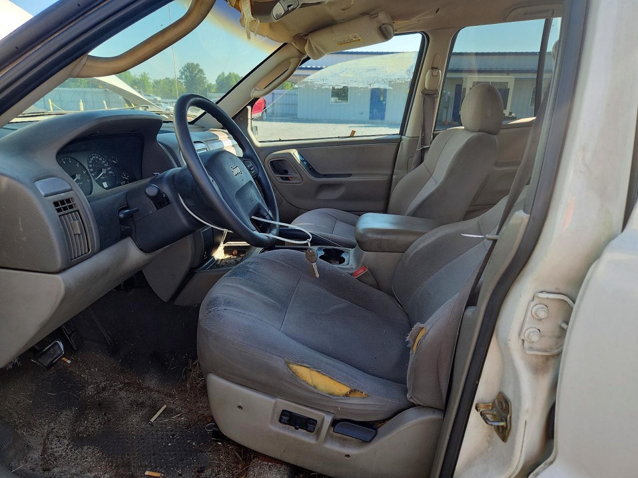 2002 JEEP CHEROKEE