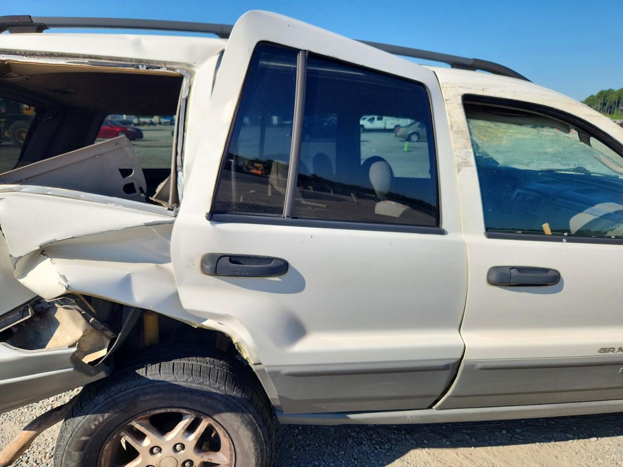 2002 JEEP CHEROKEE