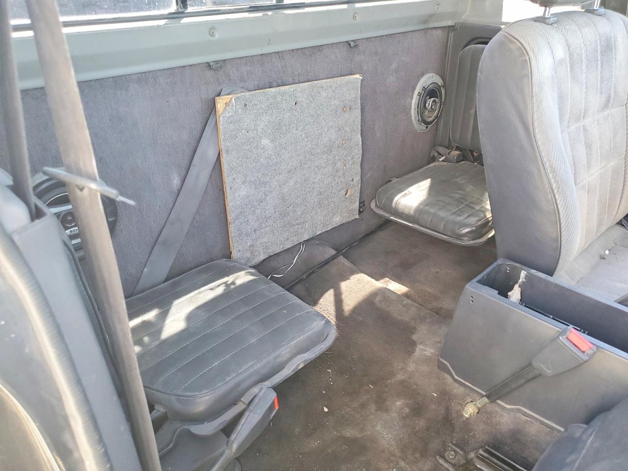 1994 NISSAN TITAN