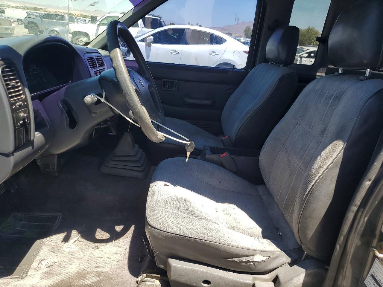 1994 NISSAN TITAN