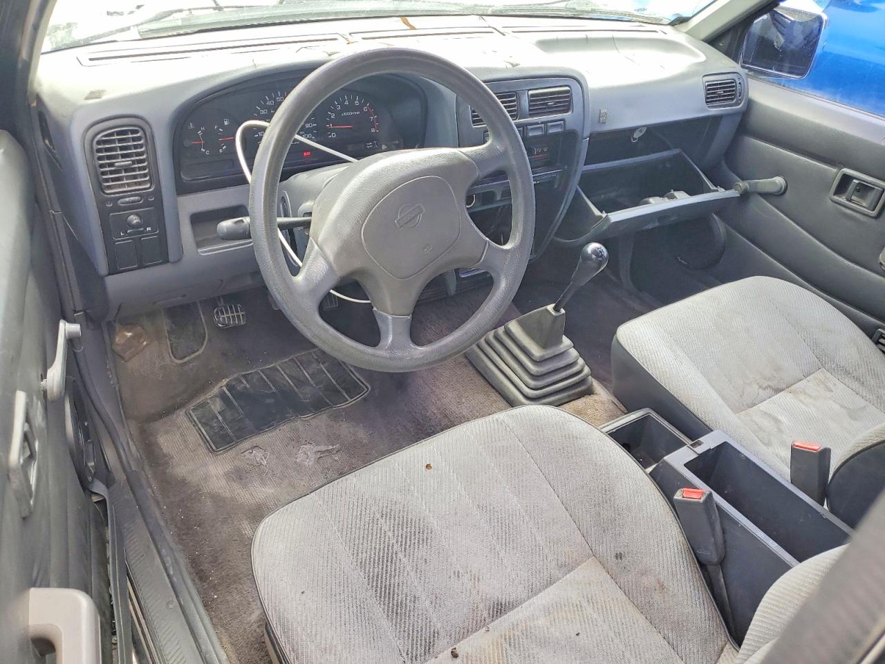 1994 NISSAN TITAN
