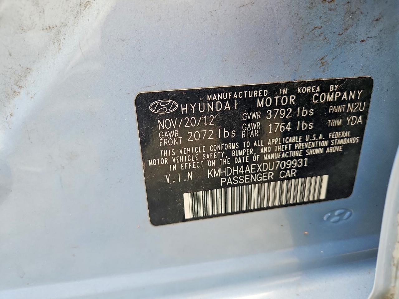 2013 HYUNDAI ELANTRA