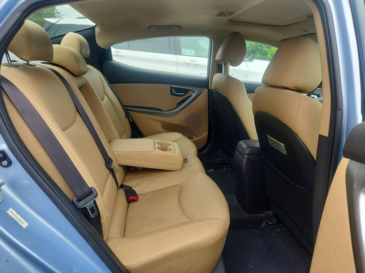 2013 HYUNDAI ELANTRA