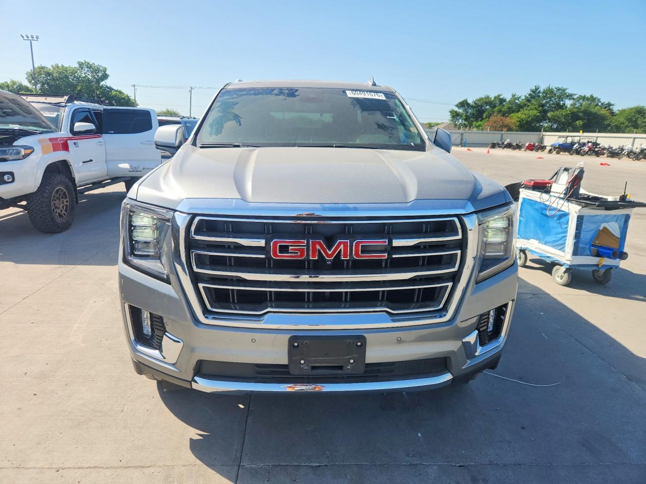 2023 GMC YUKON
