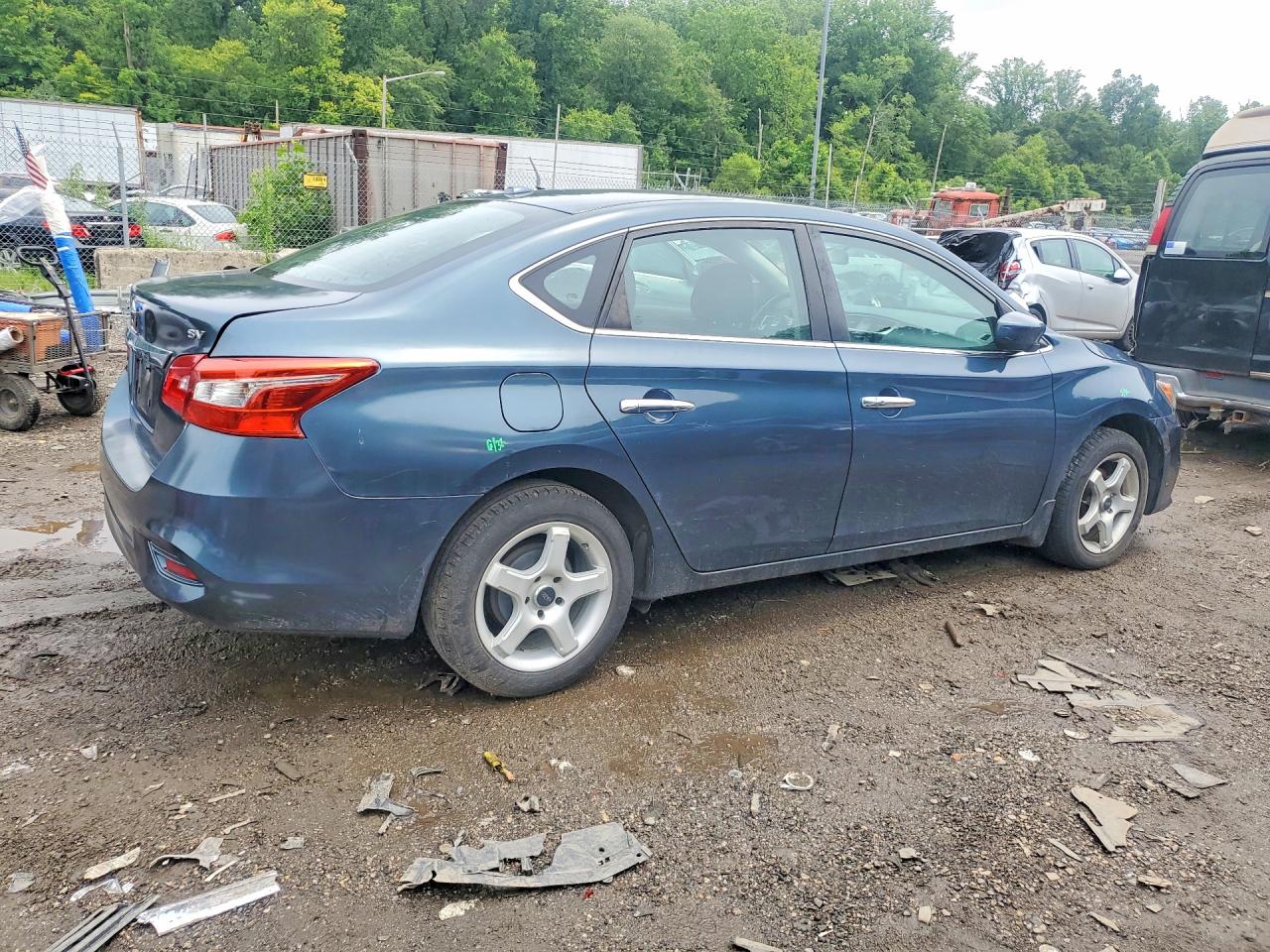 2016 NISSAN SENTRA