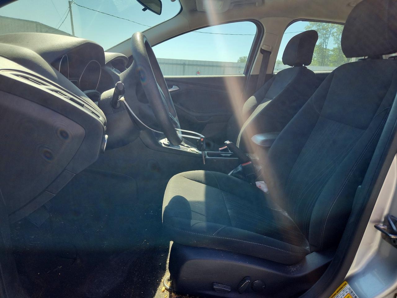2016 FORD FOCUS