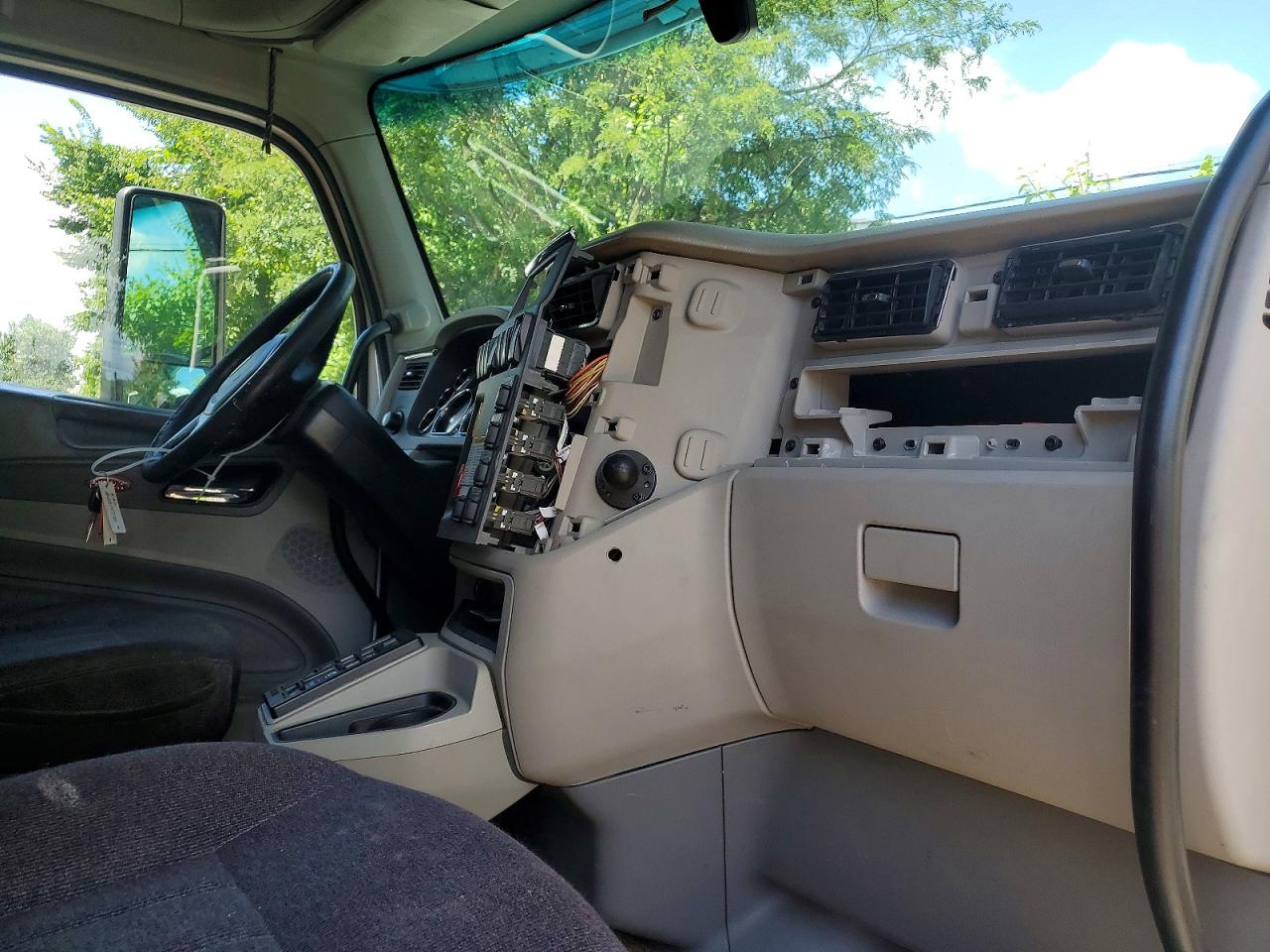 2018 PETERBILT ALL OTHER