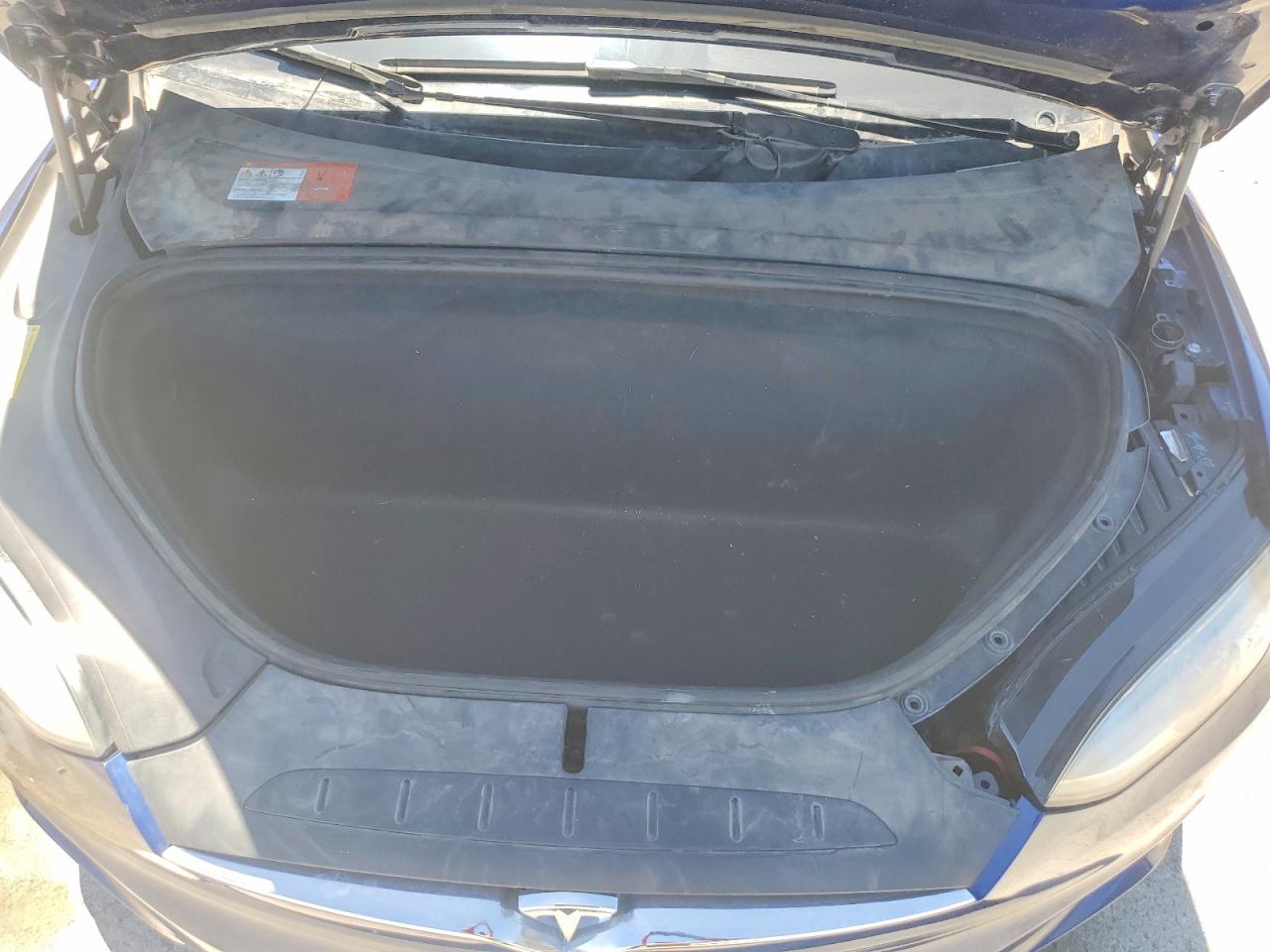 2016 TESLA MODEL X